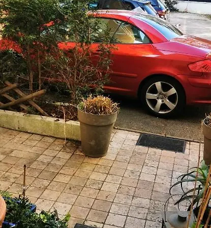 Jolie Duplex Parking 10mn De Lyon Centre Holiday home Tassin-la-Demi-Lune